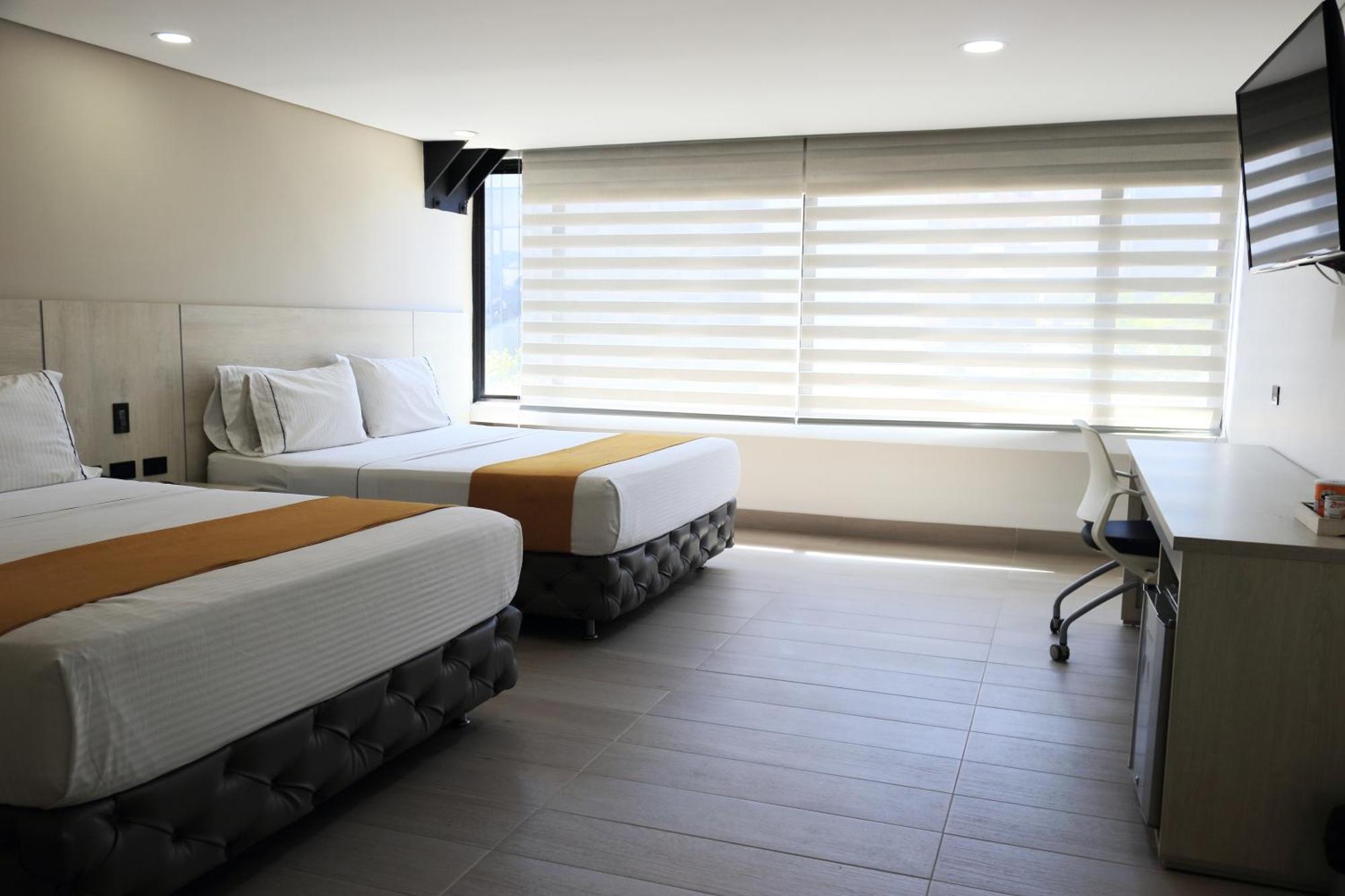 Hotel Loup Меделин Екстериор снимка