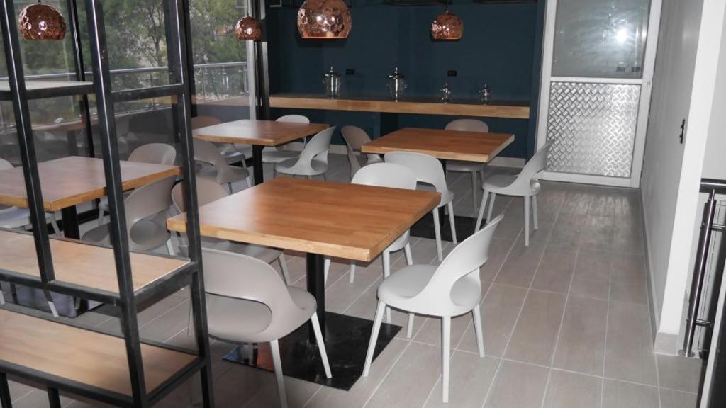 Hotel Loup Меделин Екстериор снимка