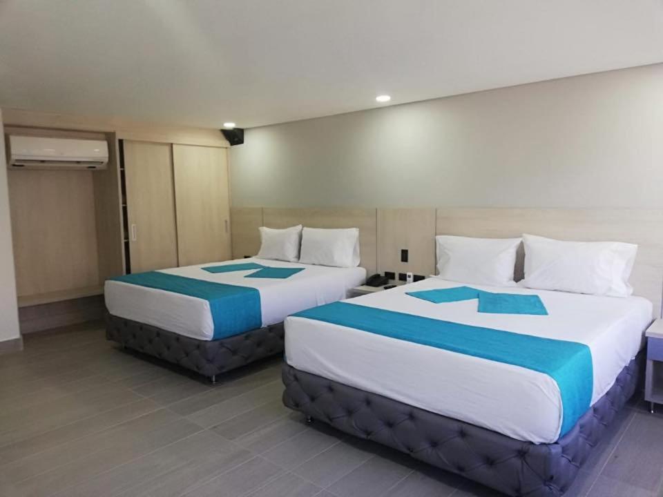 Hotel Loup Меделин Екстериор снимка