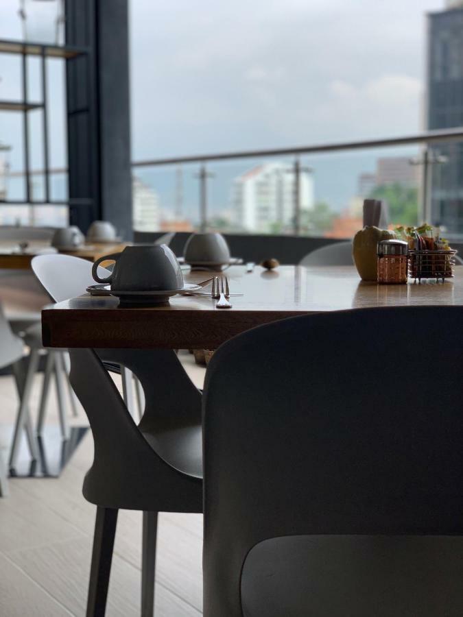 Hotel Loup Меделин Екстериор снимка